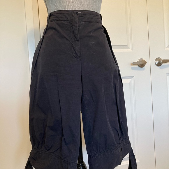 Stella McCartney authentic 100% cotton cropped pants, charcoal tone, size 6-8 - Picture 2 of 11
